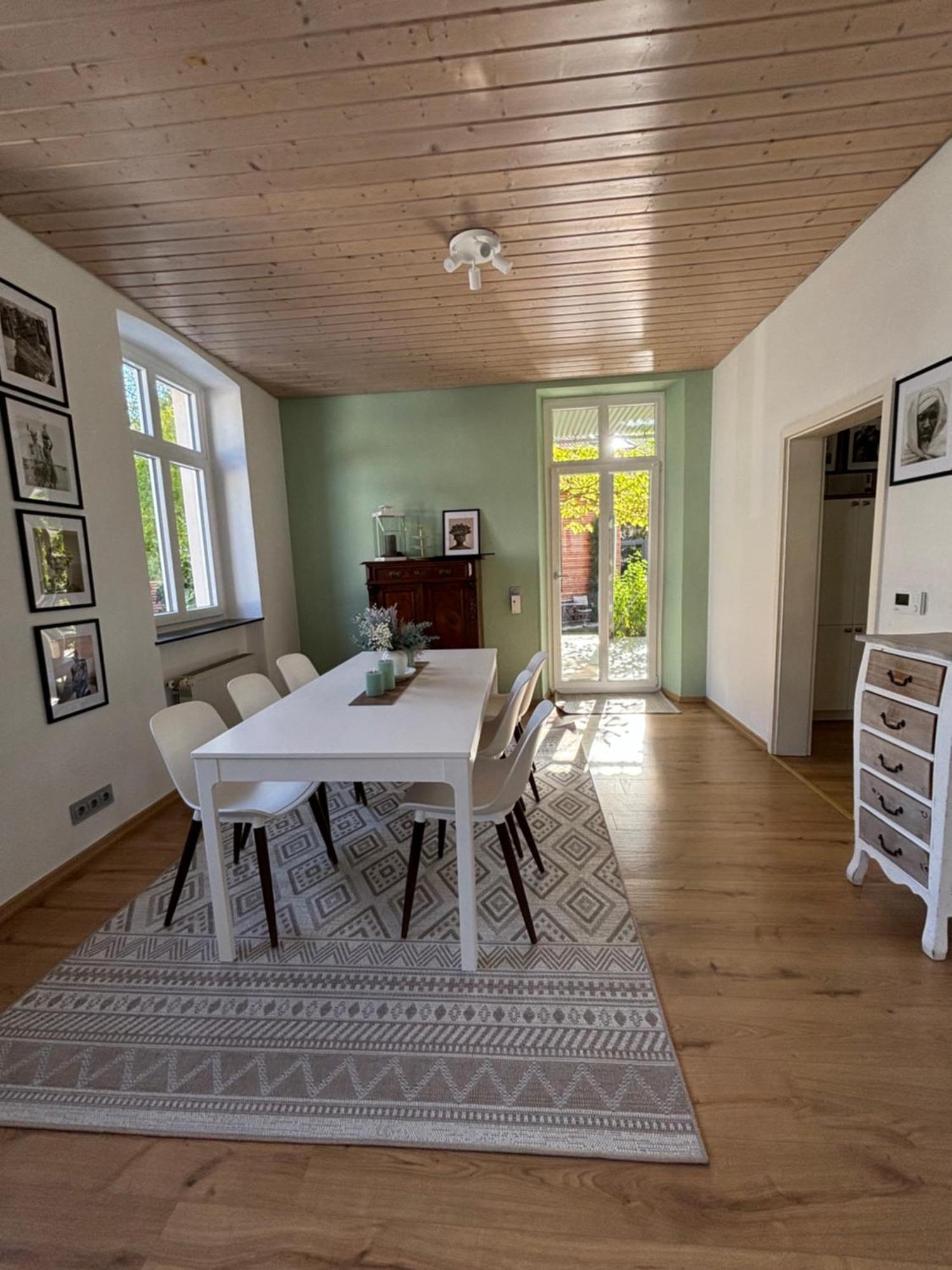 לנדאו אין דר פאלץ Ferienwohnung Am Ostpark מראה חיצוני תמונה
